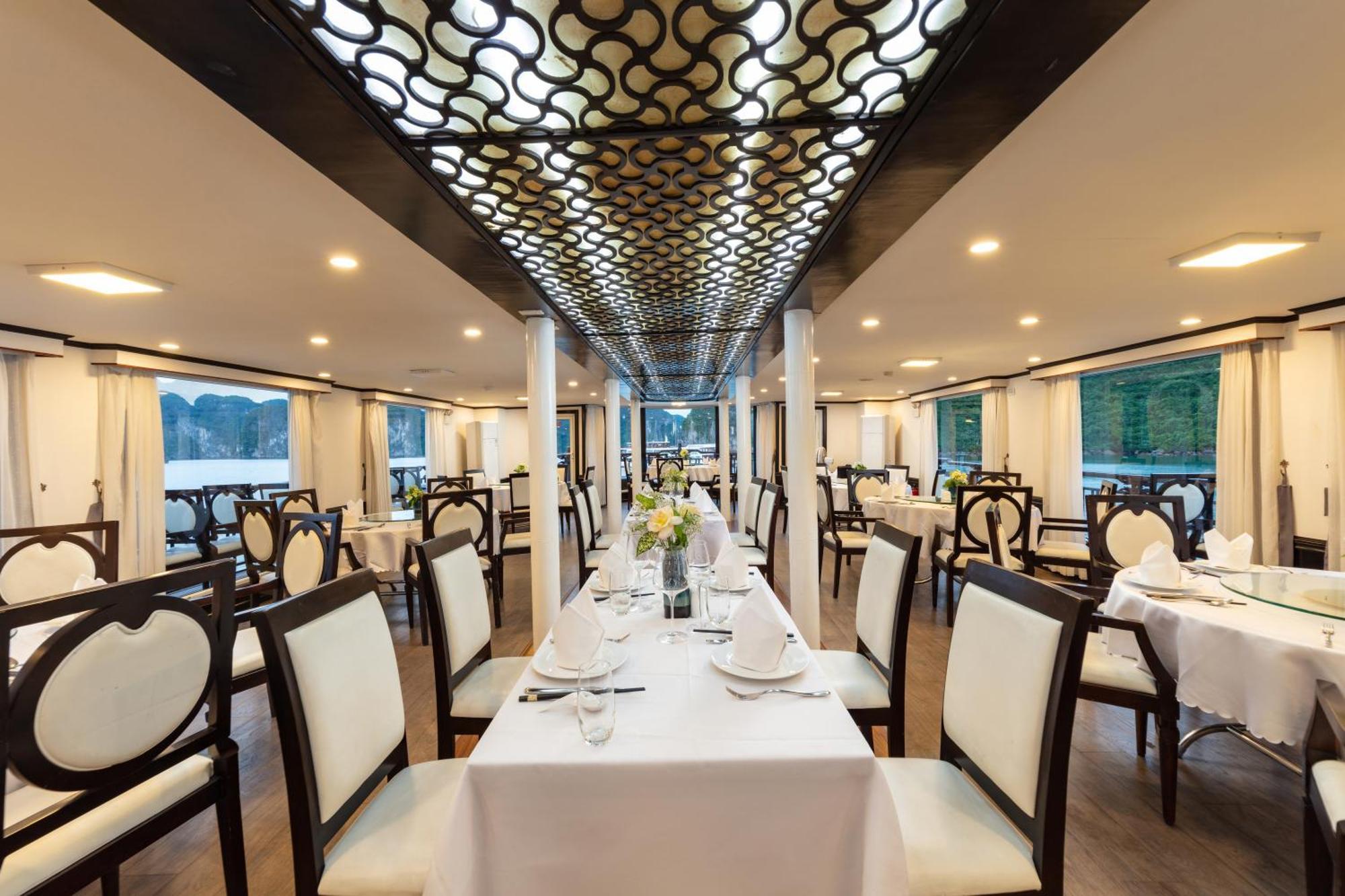 Amanda Cruise On Ha Long Bay Hotel Buitenkant foto