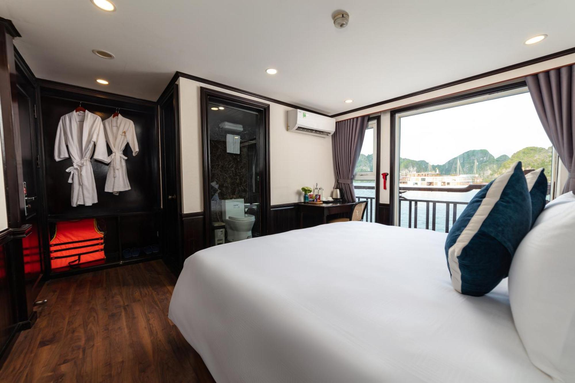 Amanda Cruise On Ha Long Bay Hotel Kamer foto