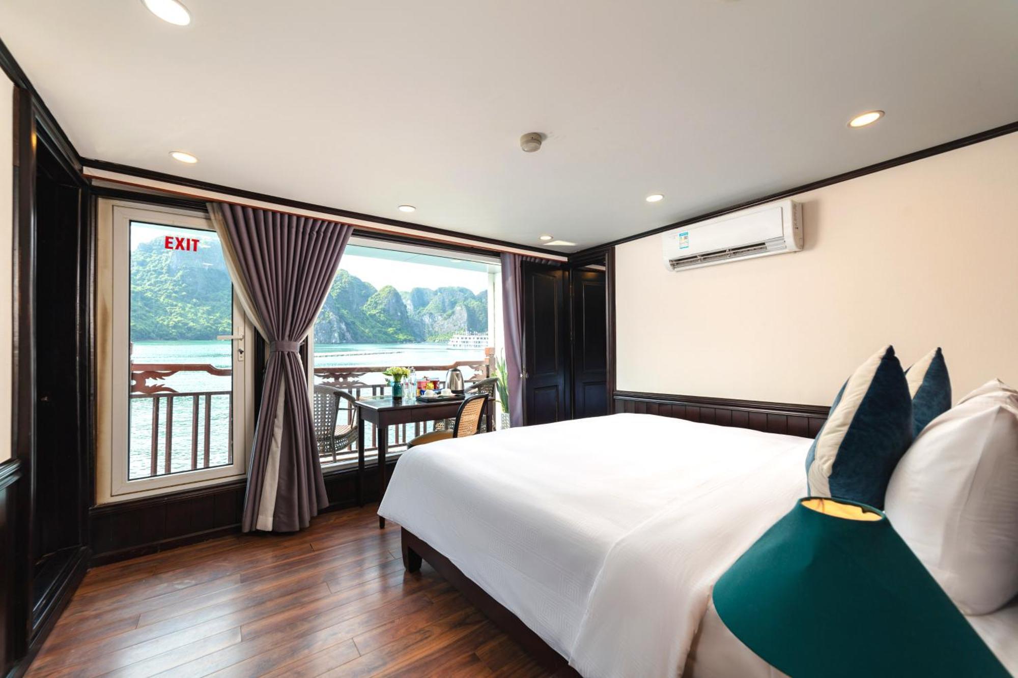 Amanda Cruise On Ha Long Bay Hotel Buitenkant foto